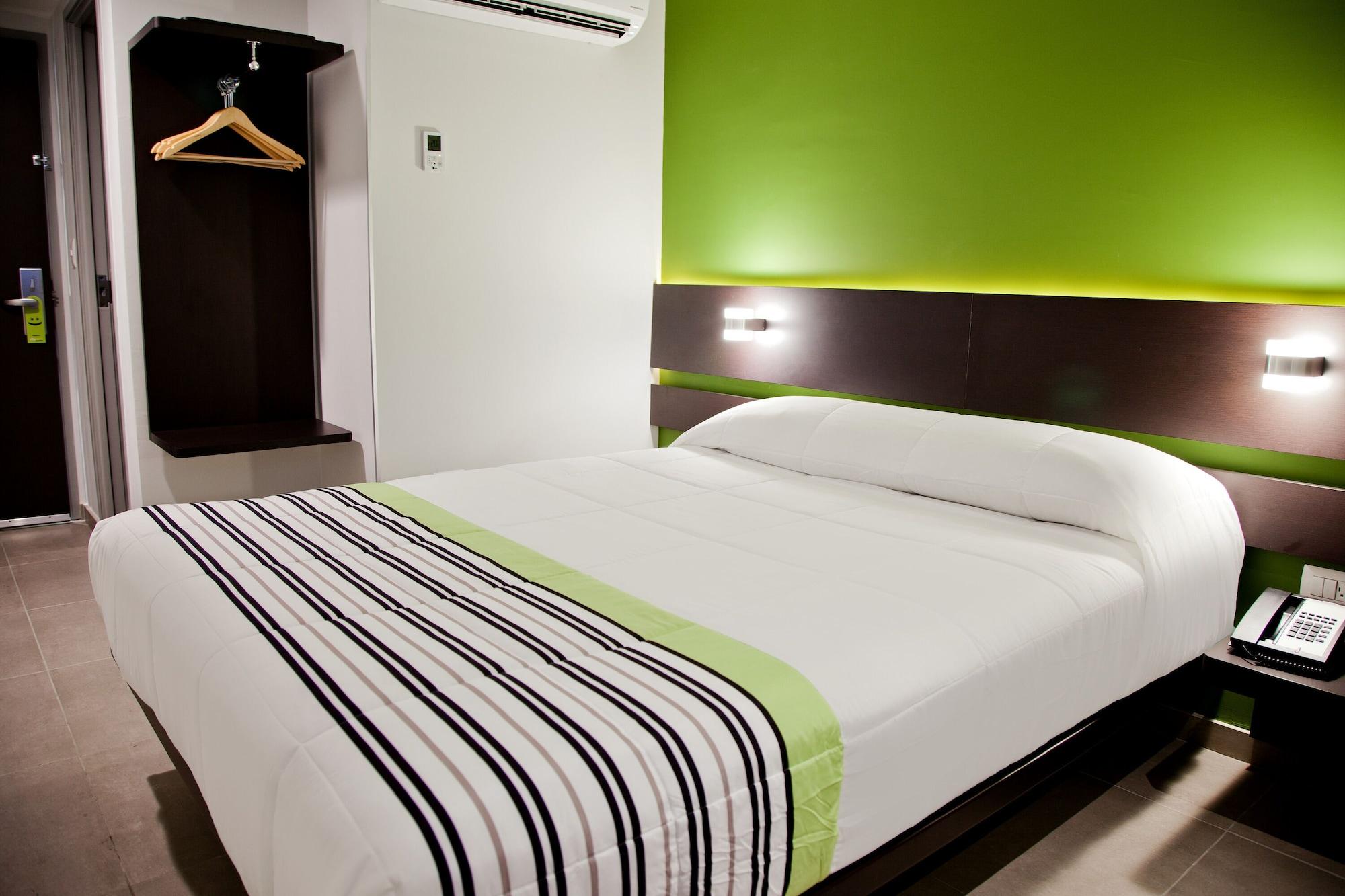City Express Junior By Marriott Вильяэрмоса Экстерьер фото