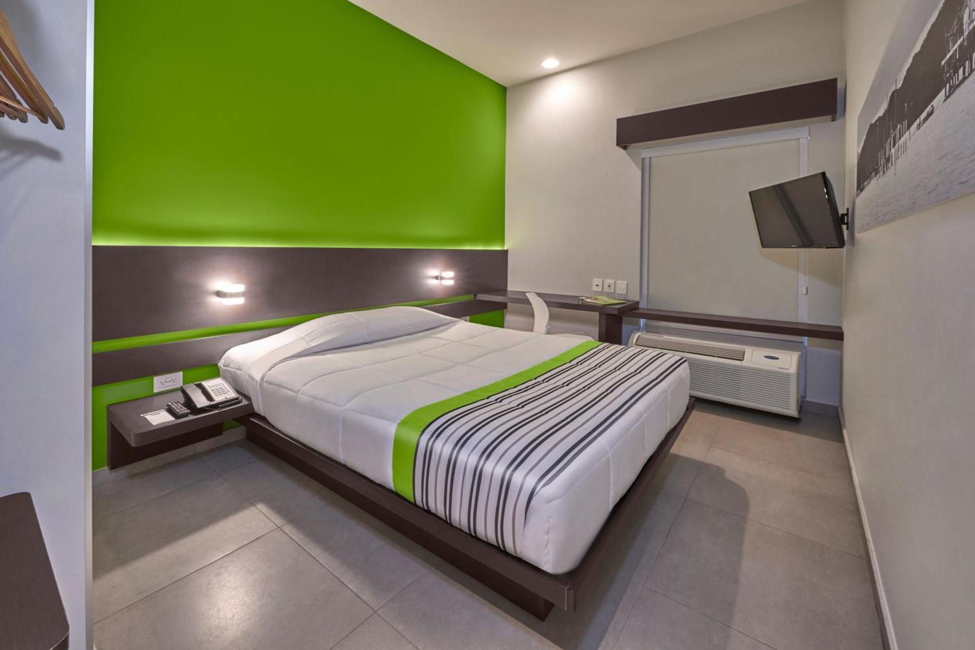 City Express Junior By Marriott Вильяэрмоса Экстерьер фото