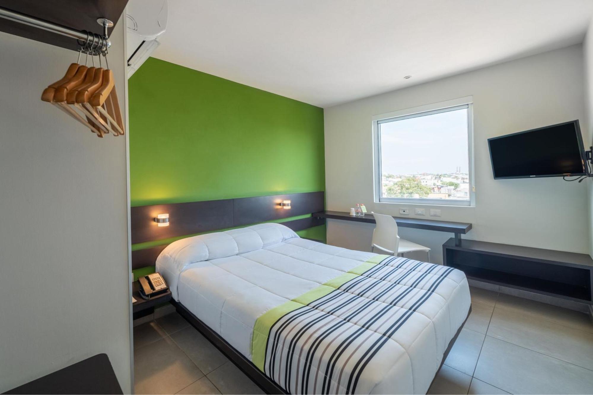 City Express Junior By Marriott Вильяэрмоса Экстерьер фото